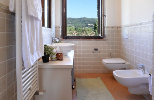 Paciano House | Ornellaia 2 bedroom home with pool, AC and WIFI a Fontanaro Property