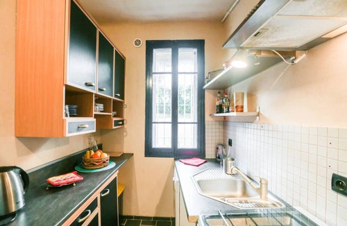 Avignon City Centre Apartment | Oustaù des Carmes intra-muros