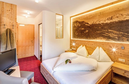 Cornedo All'isarco Hotel | Panoramic hotel in the Dolomites, South Tyrolean specialties, sauna and whirlpool