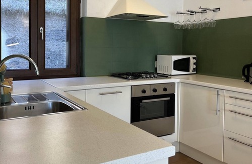 Val Maria-Pur Apartment | Panoramic Lakefront Apartment for 5