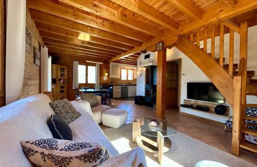 Enchastrayes Ski Chalet | Parenthèse Alpine - Poêle à bois - Calme - Parking