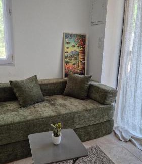 Noves Apartment | Partie de ferme appartement
