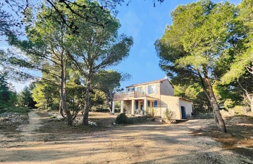 Sigean House | Peaceful villa on Bages peninsula