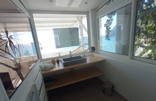 Alpes-Maritimes Apartment | PENTHOUSE UP TO THE SEA