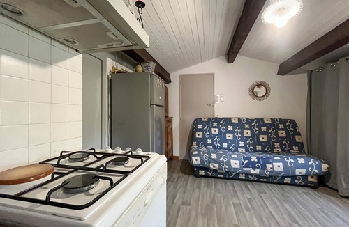 St.-Remy-de-Provence Apartment | Pet friendly apartment in St-Rémy-de-Provence
