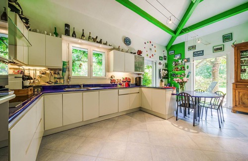 Aix-en-Provence House | Pet friendly home in Aix-En-Provence