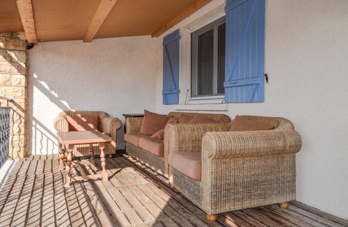 Cornillon House | Pet friendly home in Cornillon