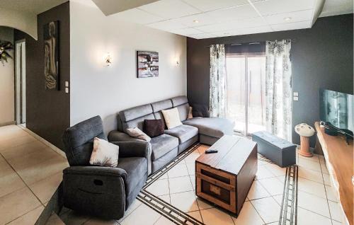 Olonzac House | Pet Friendly Home In Olonzac