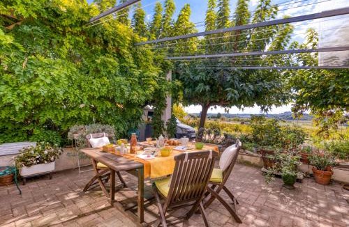Saint-Pargoire Bed & Breakfast | Petite Suite Douillette - Suite