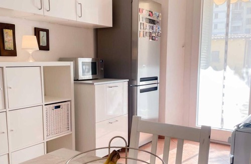 Pisa City Centre Apartment | 'Piave House' Apartment with Private Garden and Wi-Fi
