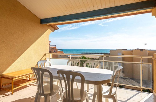 Valras-Plage Condo | Piscine Extérieure ! Abordable + Cuisine Équipée