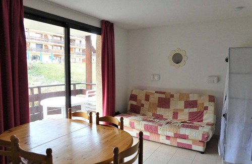 Reallon Apartment | Pleasant T2 with 6 beds in Réallon