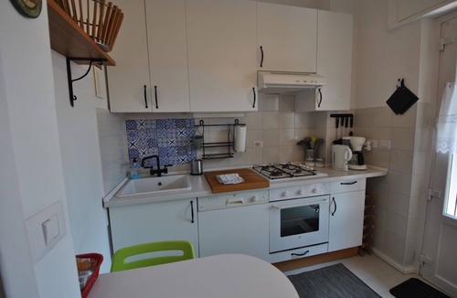 Zona XXVI Castel di Decima Apartment | Pool, whirlpool, garden, internet WiFi close to Rome. Relax and rest.