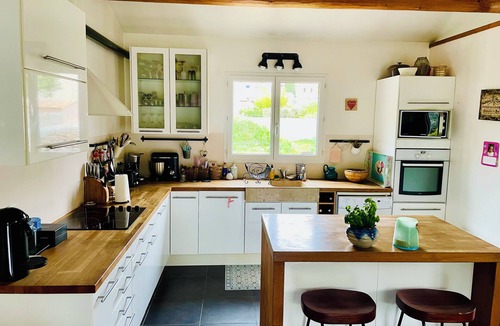 Roquefort-la-Bedoule Villa | Pool villa near Cassis 8/9 sleeps Roquefort-La-Bédoule