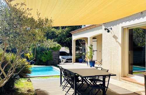 Roquefort-la-Bedoule Villa | Pool villa near Cassis 8/9 sleeps Roquefort-La-Bédoule