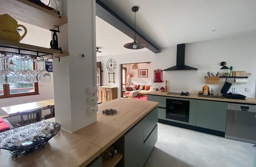 La Condamine-Chatelard House | Pretty family home Ubaye Valley 12 pers