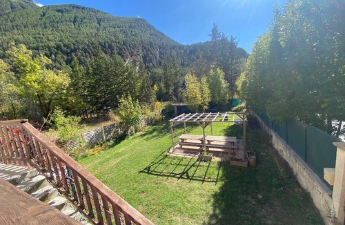 La Condamine-Chatelard House | Pretty family home Ubaye Valley 12 pers