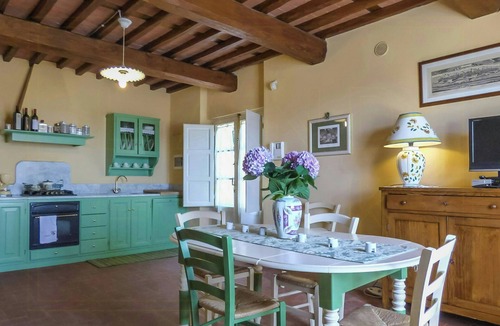 San Michele di Moriano Apartment | Private terrace ground floor apartment near Lucca
