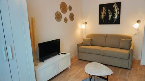 California - Pezou Apartment | Proche Carlton & Croisette, Appartement 203 - Palmazur Vacances
