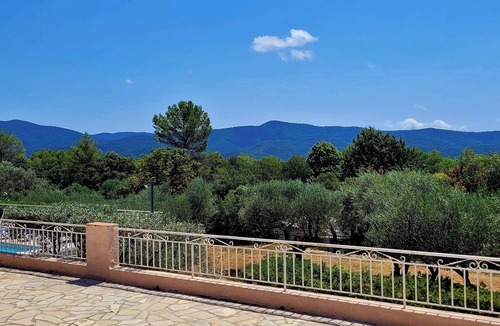 Pignans Villa | Propriété 10/12 Personnes Avec Piscine au Calme