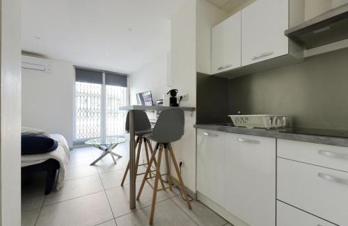 La Fare-les-Oliviers Apartment | Provençal Studio Netflix Appart-hotel-Provence