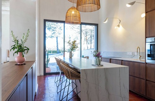 Eguilles House | Provencal haven of peace - House in the heart of an olive grove