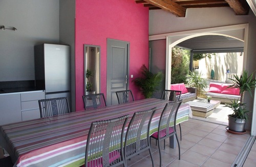 Istres Villa | Provencal house, 2000 m2 of land, breathtaking view of the lake