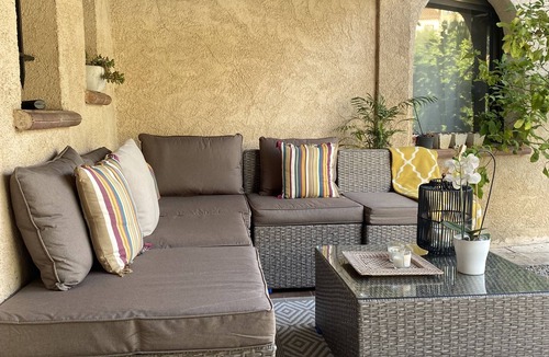 Mougins House | Provencal Mougins Village House with Garden and Pool