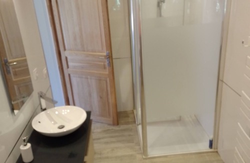 Avignon House | Provence - Mont Ventoux - Avignon Mas Provençal 4* renovated, 100% air-conditioned