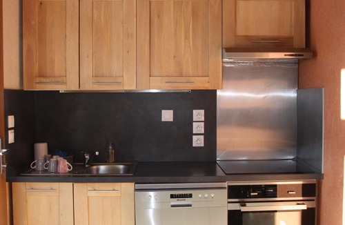 Chateauroux-les-Alpes Apartment | Quiet apartment, close to EMBRUN, in a detached house