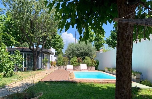 Montolivet House | Quiet house in the heart of Marseille 100 m2 private pool