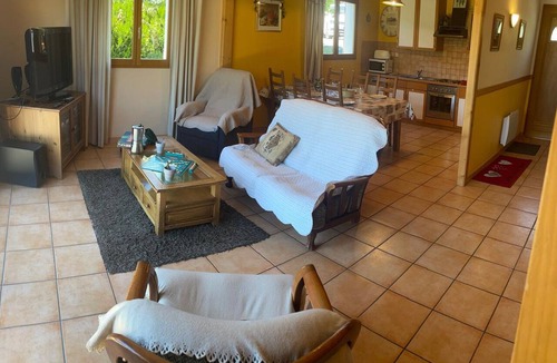 Saint-Pons House | Quiet house with terrace in Saint-Pons