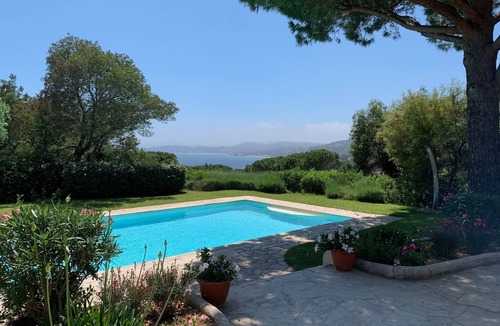 Les Issambres Villa | Quiet Villa in Private Domain, Seaview, Heated Pool, BBQ, Walk to the Beach