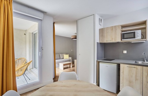 Aix-en-Provence Apartment | RÉNOVÉ ! Appart Climatisé avec Wi-Fi Gratuit