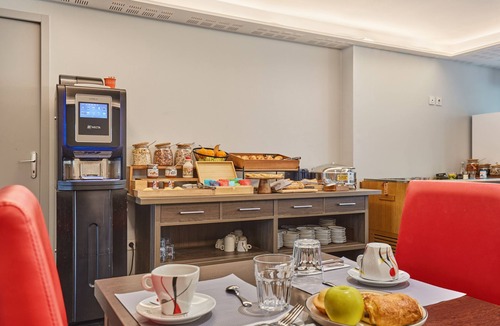 Aix-en-Provence Apartment | RÉNOVÉ ! Appart Climatisé avec Wi-Fi Gratuit