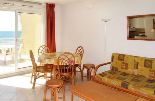 Valras-Plage Apartment | Résidence Alizéa by Interhome