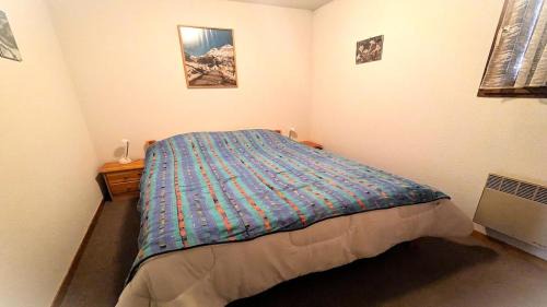 Vallouise Apartment | Résidence Les Cytises - Jolie T2 avec balcon pour 4 personnes avec vue sur les montagnes. MAE-1631
