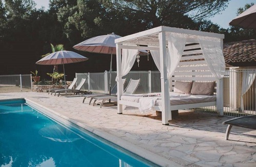 Arpaillargues-et-Aureillac Apartment | RENOIR Cottage - Mas de Rey Uzès