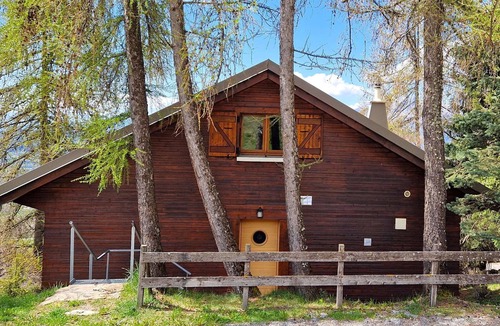 Saint-Michel-de-Chaillol Ski Chalet | Renovated chalet for 9 people with pets allowed, St Michel de Chaillol