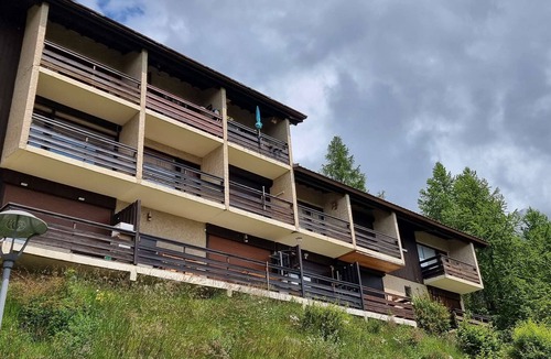 Saint-Michel-de-Chaillol Apartment | Renovated studio 2 pers - South balcony - Pets allowed