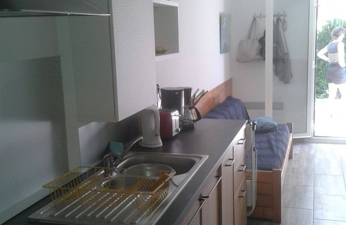 Giens Apartment | Renovated ground-floor apartment