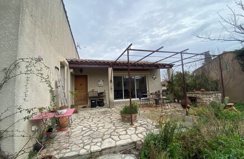Istres House | Renovated house, elegant and central