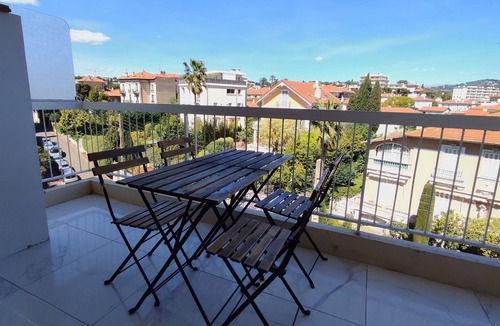 Carnot Apartment | Renovated studio, 10mn Croisette