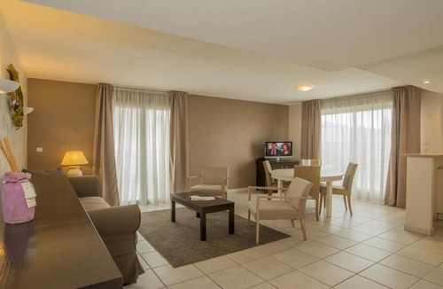 Carnot Apartment | Reserve your apartment in a **** hotel> Apartment 12