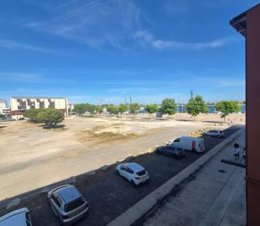 Port-Saint-Louis-du-Rhone Apartment | Residence Azur