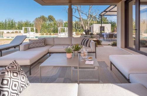 Tourrettes Villa | Residence Anabelle - Four Bedroom Villa, Sleeps 8