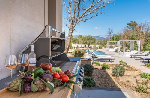 Tourrettes Villa | Residence Anabelle - Four Bedroom Villa, Sleeps 8