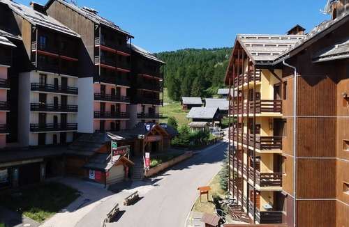 Risoul Apartment | Residence Betelgeuse - maeva Home - Apartment 2 rooms 6 people - Budget