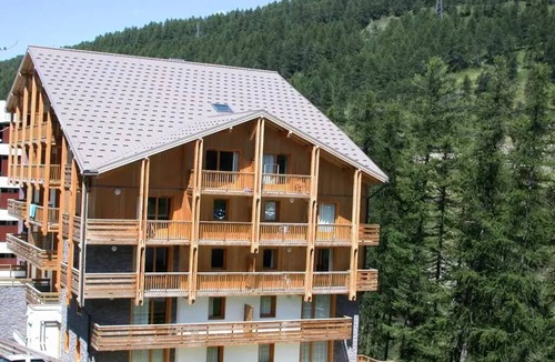 Les Claux Apartment | Residence L'Ecrin des Neiges * - 2 Room Apartment 4 People