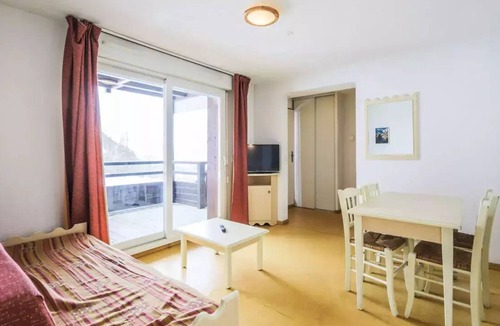 Puy-Saint-Vincent Apartment | Residence Les Chalets de Puy Saint Vincent - Maeva Individuals - 2-Room Apartment 4 People - Comfort